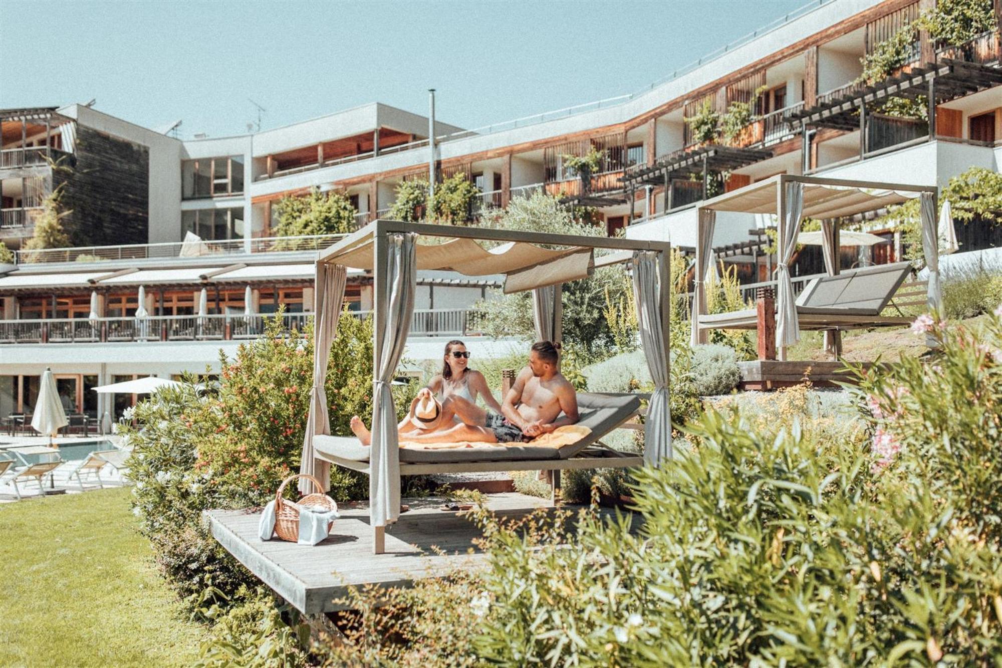 Biohotel Theiner'S Garten Лана Экстерьер фото